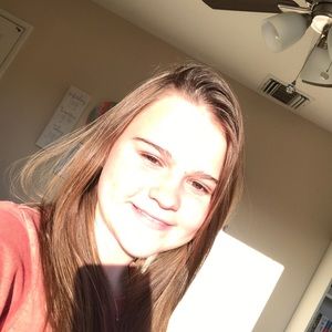 Meet your Posher, Cate